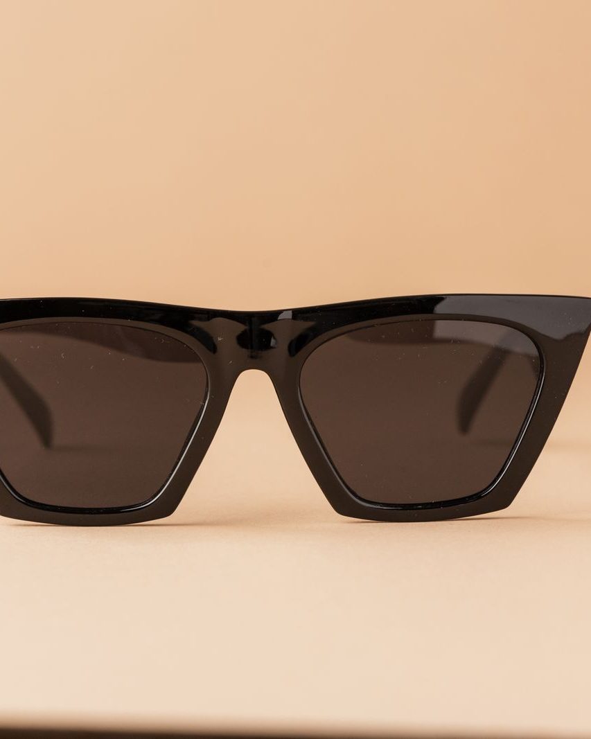 Cat-eye